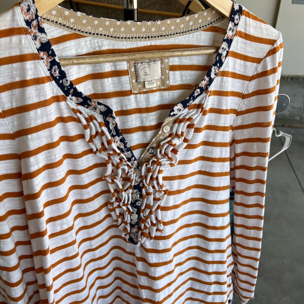 Cute long sleeve ruffle Henley